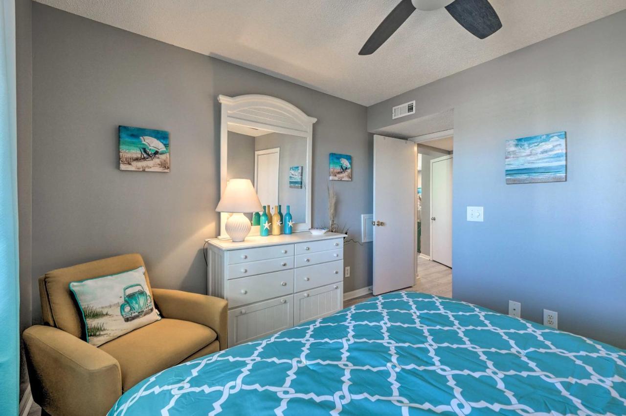 Carolina Beach Escape - Steps To The Boardwalk! Exterior photo