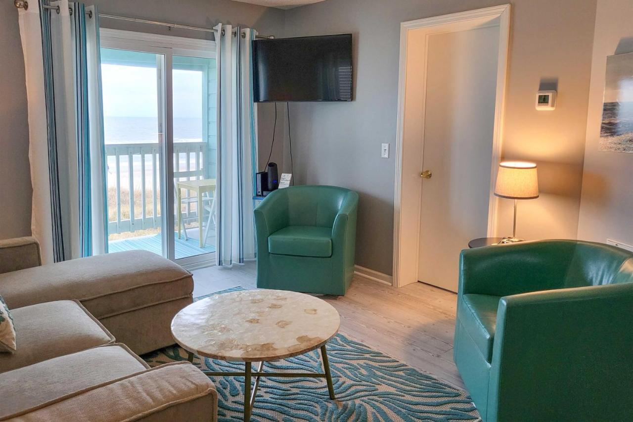 Carolina Beach Escape - Steps To The Boardwalk! Exterior photo
